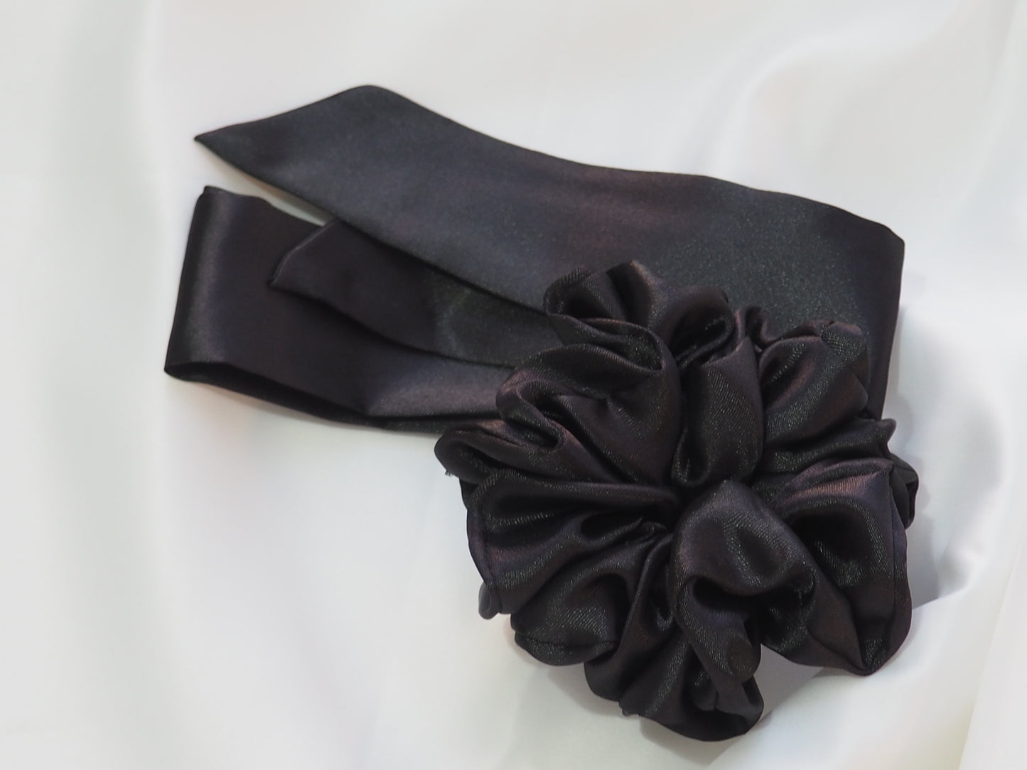 Double Set | Satin Scrunchie + Ribbon